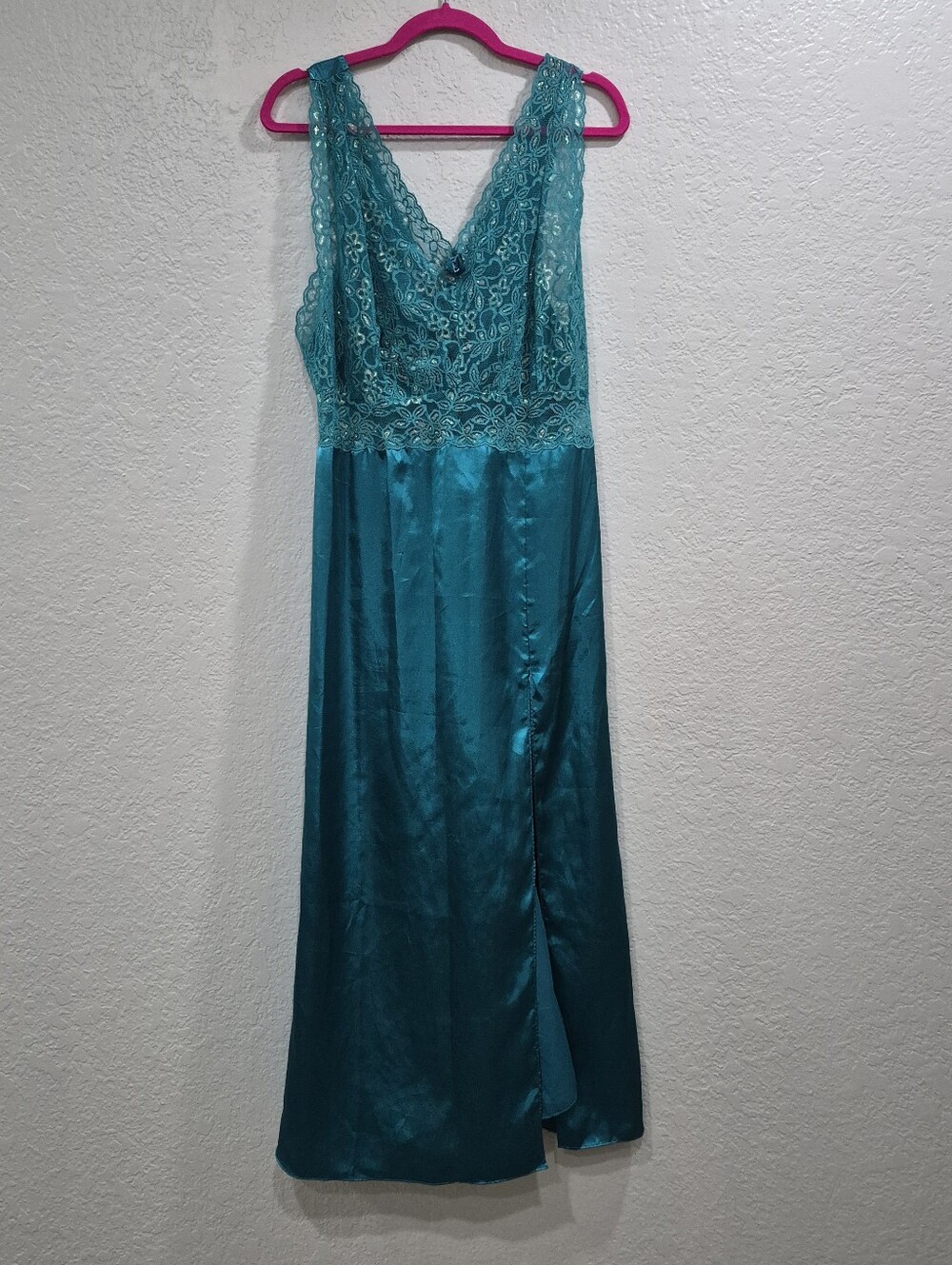 Amoureuse 2-Piece Teal Lace & Satin Nightgown and Long Robe Set (Size L)